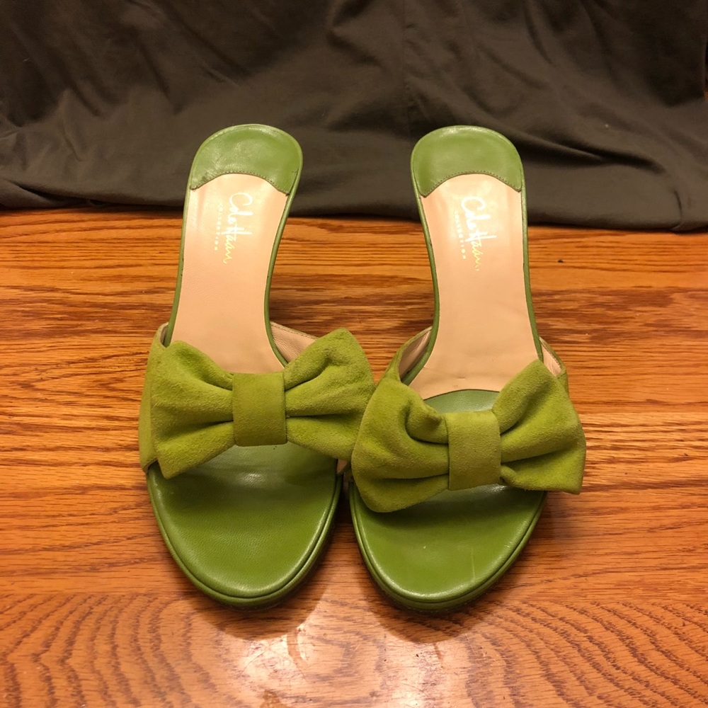 Cole Haan green bow heels. Size 7 1/2